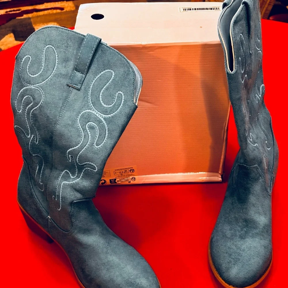 Blue Western Boots - Picture 8 of 11